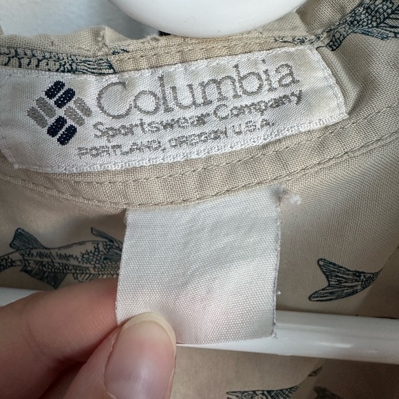 Columbia xl fishing shirt - Picture 3 of 4
